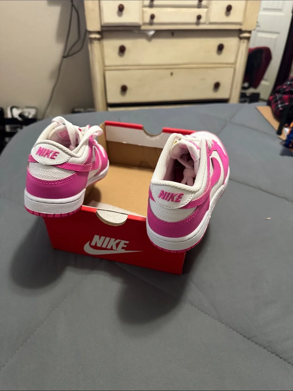 Nike dunk low Kids Pink and White Low-Top Sneakers - Girls